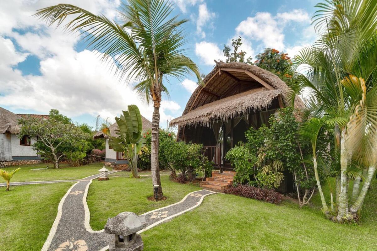 Brothers Bungalows Jimbaran  Bagian luar foto